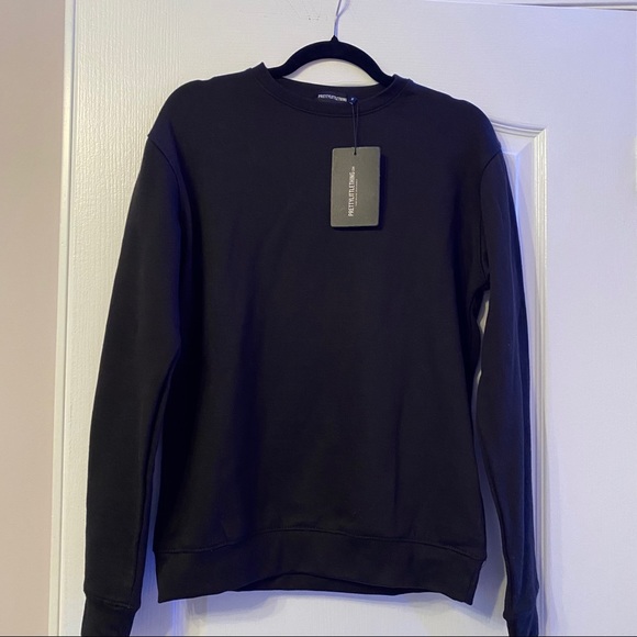 💕 • PLT Black Ultimate Crewneck - Picture 2 of 3